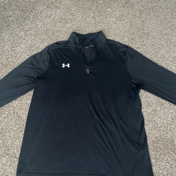 Under Armour Black Long Sleeve Pullover - Picture 2 of 6